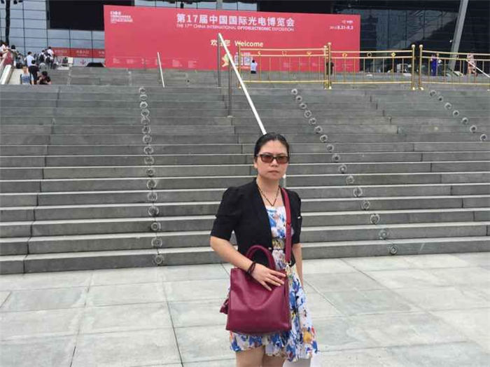 �����z�I(y��)