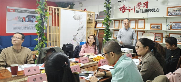 �Ͼ����պ����W(xu��)��(l��i)���������z�I(y��)�M(j��n)�м��g(sh��)����